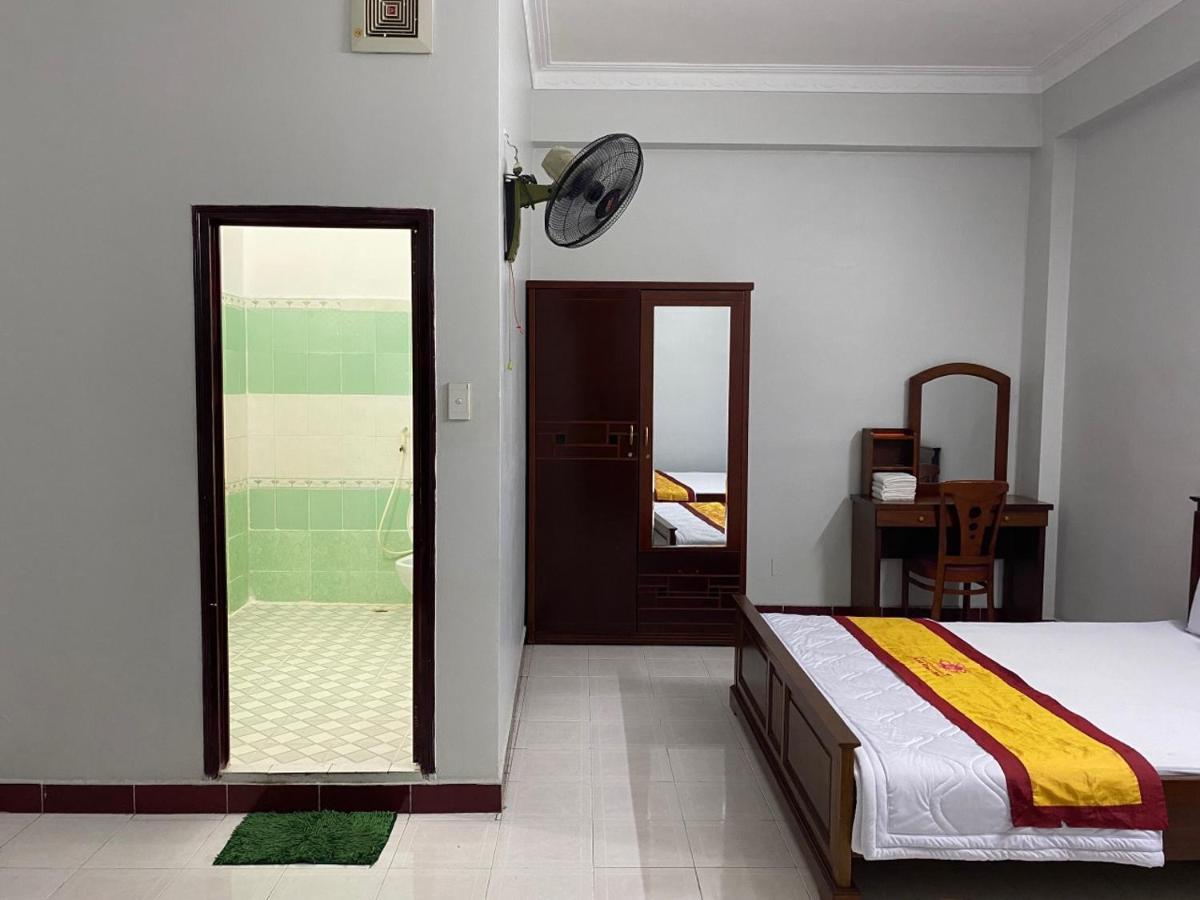 Khách Sạn Thanh Hồng Cidade de Ho Chi Minh Exterior foto